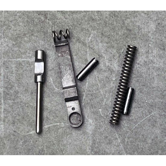 MPA Curtis Complete Bolt Assembly