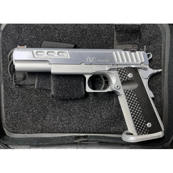 STI 1911 DVC Classic SS 5.4 9mm with 4 mags. Used.