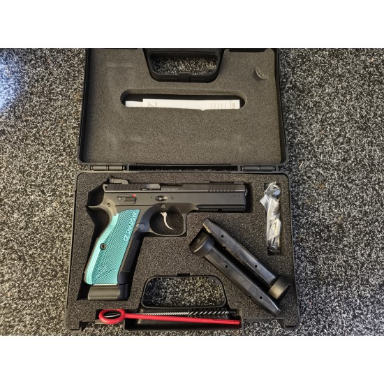 CZ Shadow 2 New Never Used 3 Mags.