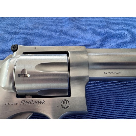 Ruger Redhawk Double action .44 Rem Mag revolver NEW