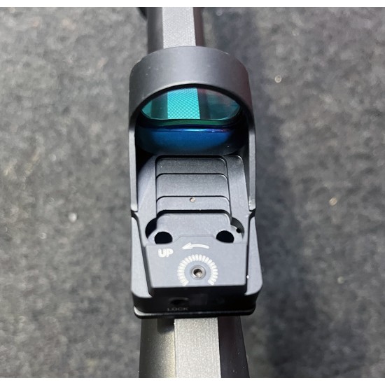 Breda / Gunsnz Red Dot Optic Plate Fits C-More RTS2/3 format. Breda / Gunsnz Red Dot Optic Plate Fits C-More RTS2/3 format.