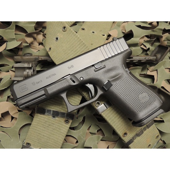 Glock 19 Gen 5 9mm DEMO Glock 19 Gen 5 9mm DEMO